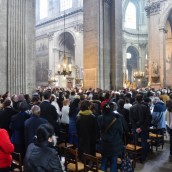 Messe du dimanche 3 avril, assemblée 2/4